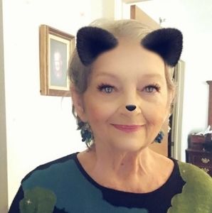 Meet your Posher, Sandra